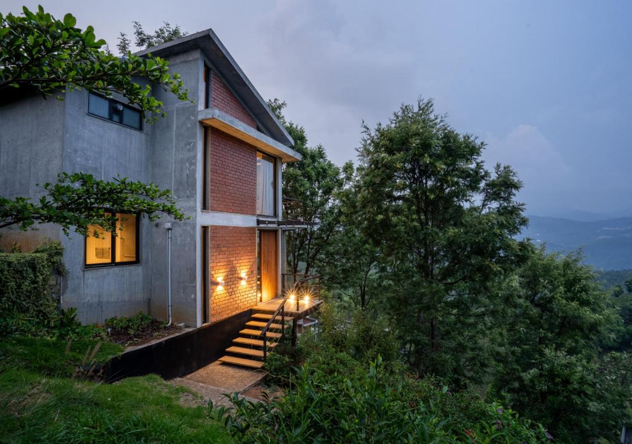 Lohonostays Villa Amani 8A Coonoor Exterior photo