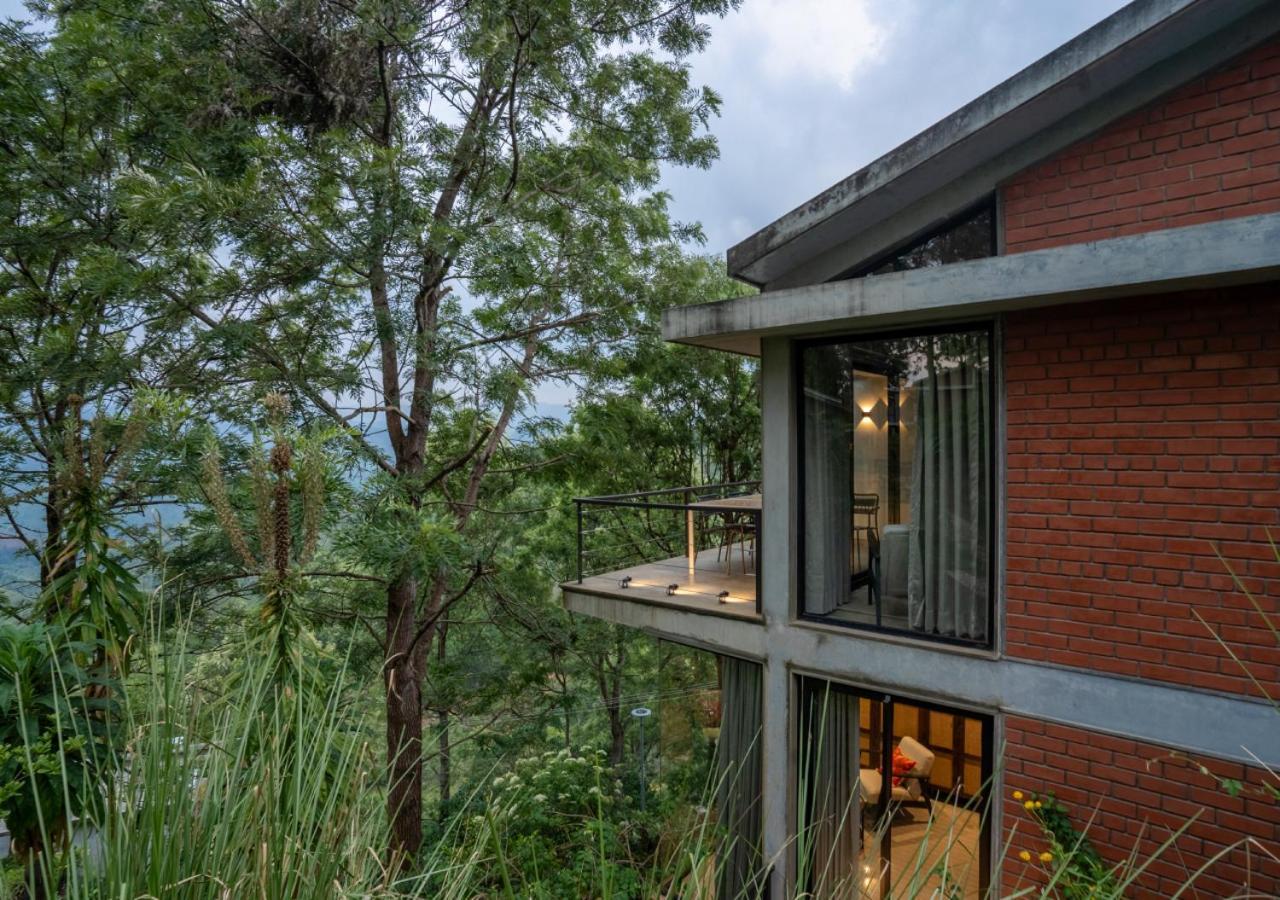 Lohonostays Villa Amani 8A Coonoor Exterior photo