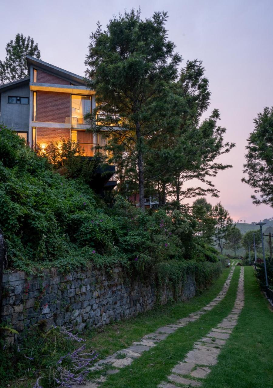 Lohonostays Villa Amani 8A Coonoor Exterior photo